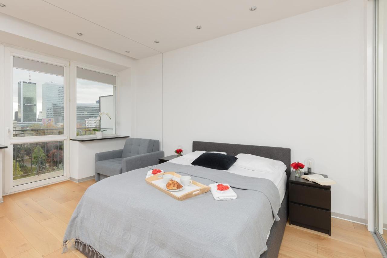 Apartments The View By Noclegi Renters Варшава Екстериор снимка