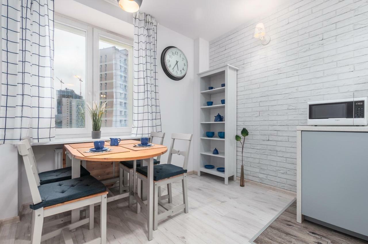 Apartments The View By Noclegi Renters Варшава Екстериор снимка