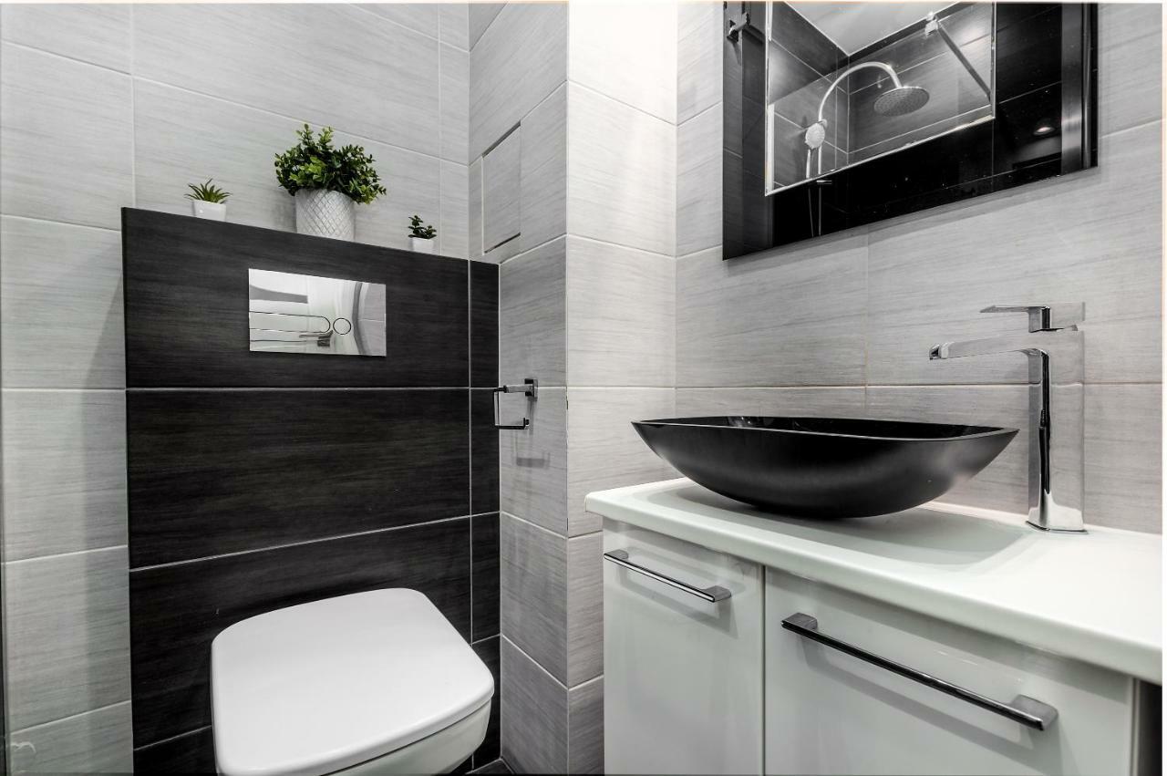Apartments The View By Noclegi Renters Варшава Екстериор снимка
